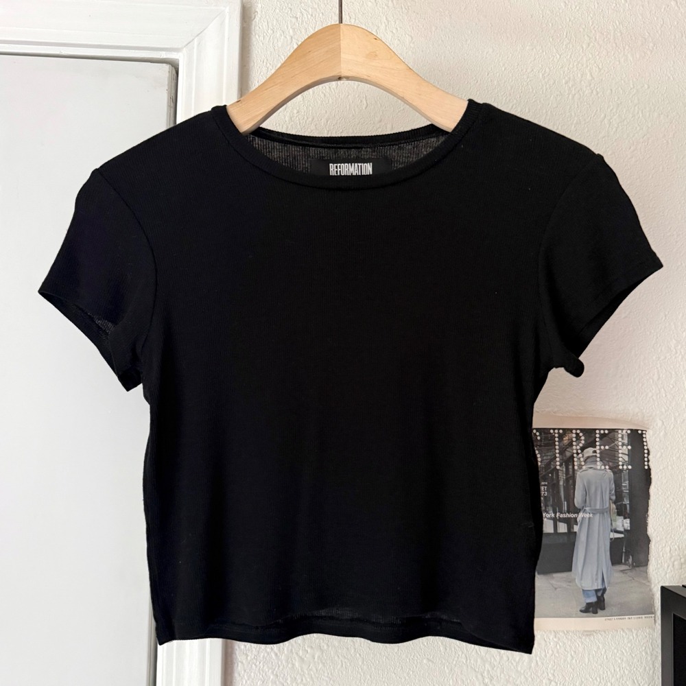 REFORMATIOK black crew neck rib‎ ribbed stretchy knit cropped short sleeve tee